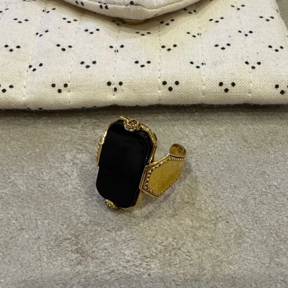 Sezane Black and Gold Ring - Picture 1 of 7